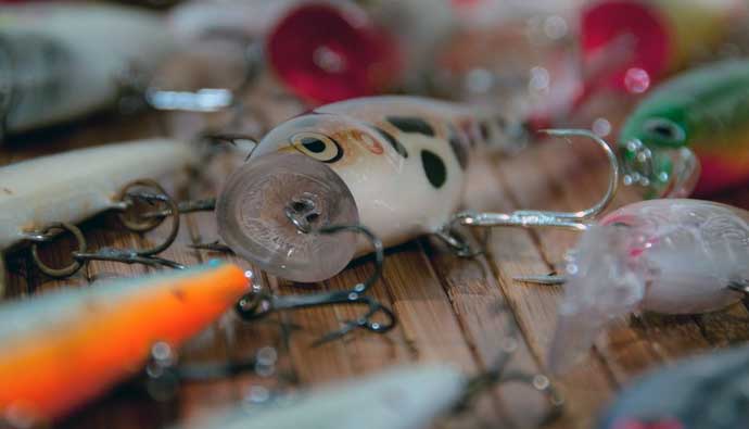 artificial lures for fishing