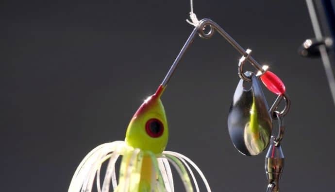 how to tie a spinner bait